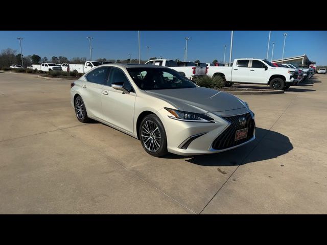 2025 Lexus ES 350