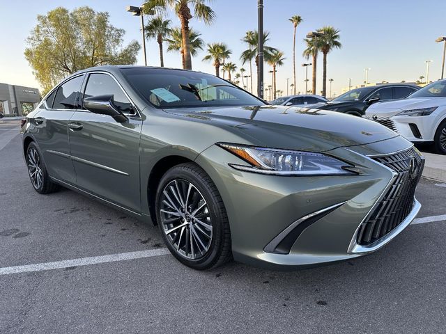 2025 Lexus ES 350