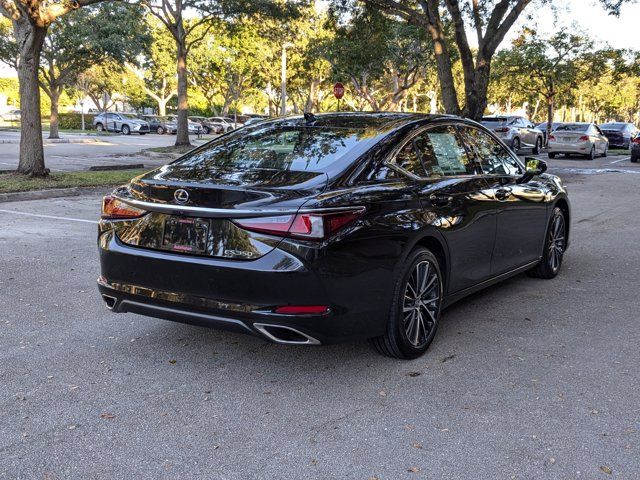 2025 Lexus ES 350