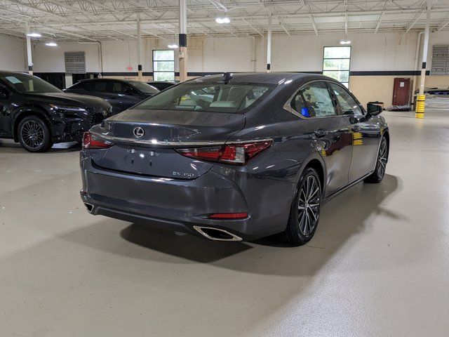 2025 Lexus ES 350