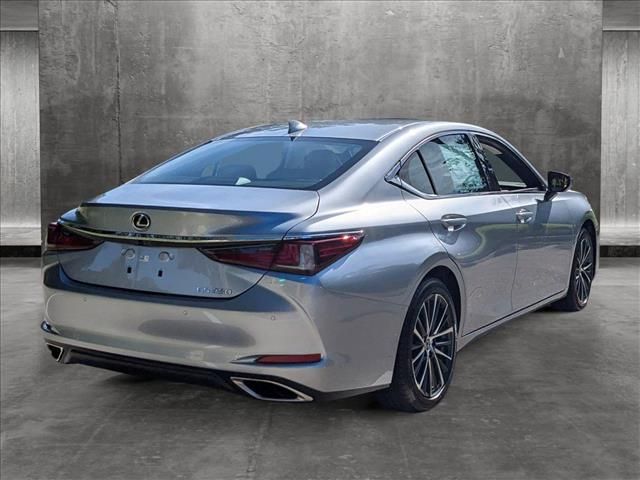 2025 Lexus ES 350