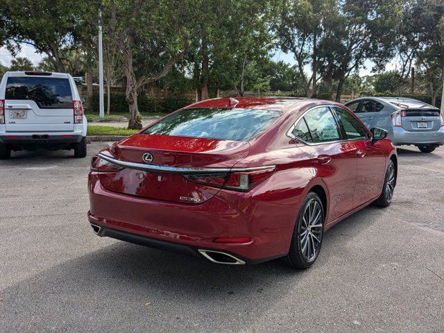 2025 Lexus ES 350