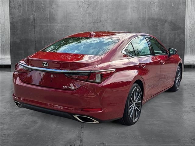 2025 Lexus ES 350