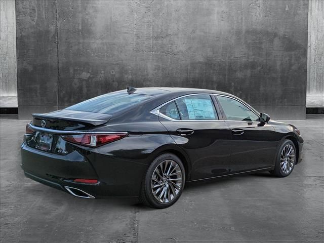 2025 Lexus ES 350 Luxury