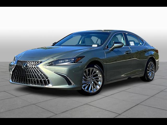 2025 Lexus ES 300h Luxury