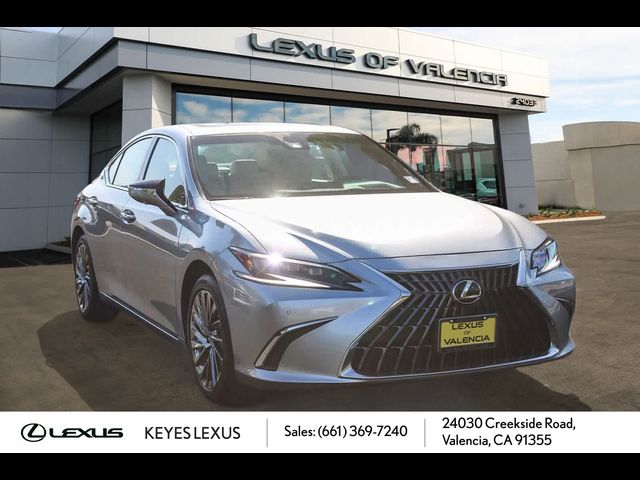 2025 Lexus ES 300h Luxury