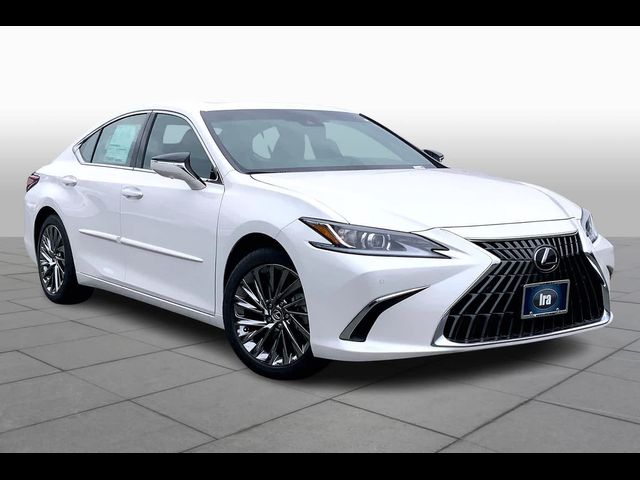 2025 Lexus ES 300h Luxury