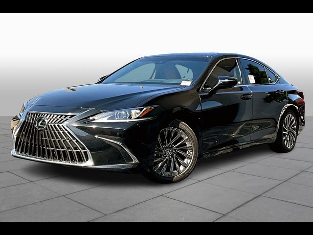 2025 Lexus ES 300h Luxury