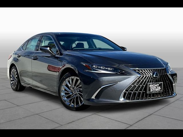 2025 Lexus ES 300h Luxury