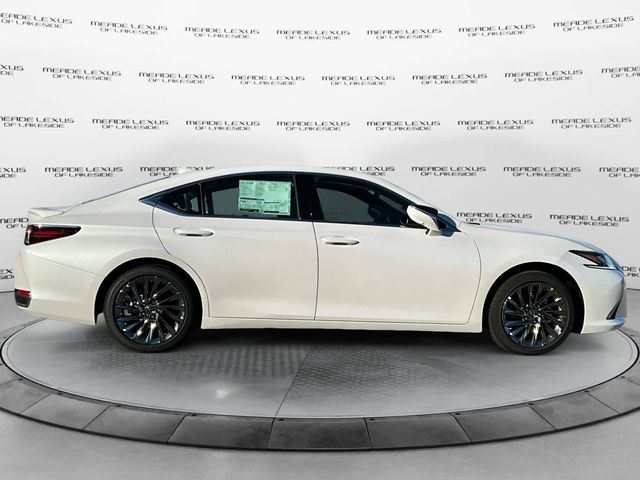 2025 Lexus ES 300h Ultra Luxury