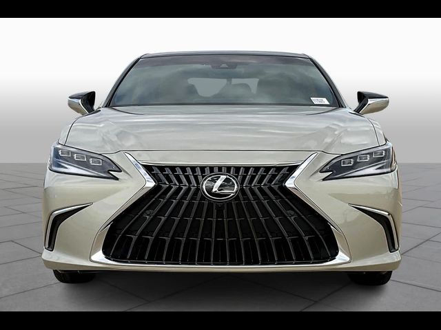 2025 Lexus ES 350 Ultra Luxury