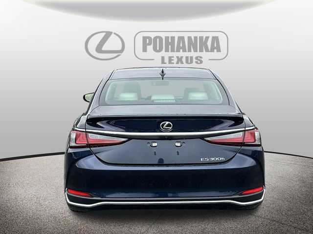 2025 Lexus ES 300h