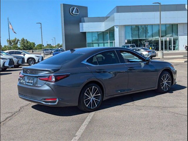 2025 Lexus ES 300h