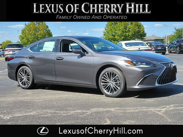 2025 Lexus ES 300h