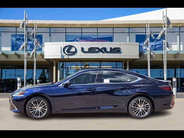 2025 Lexus ES 300h