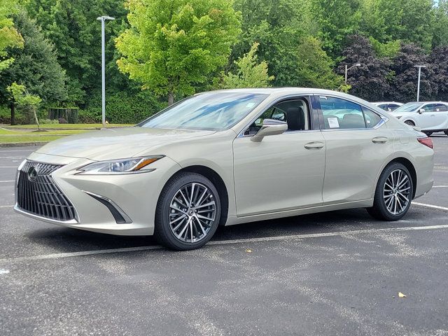 2025 Lexus ES 300h