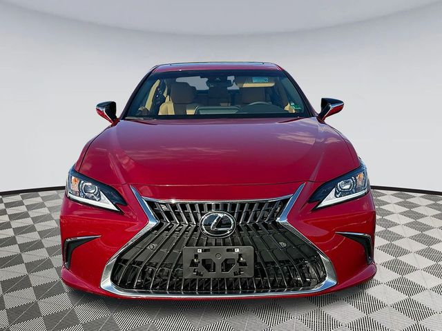 2025 Lexus ES 300h