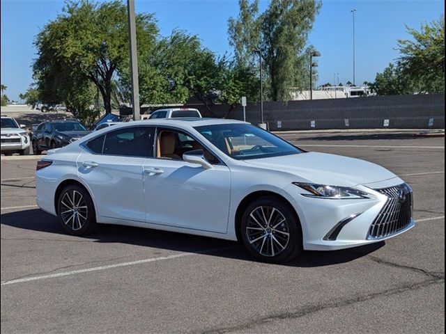 2025 Lexus ES 300h