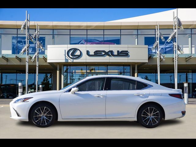 2025 Lexus ES 300h