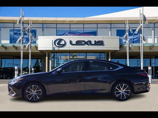 2025 Lexus ES 300h