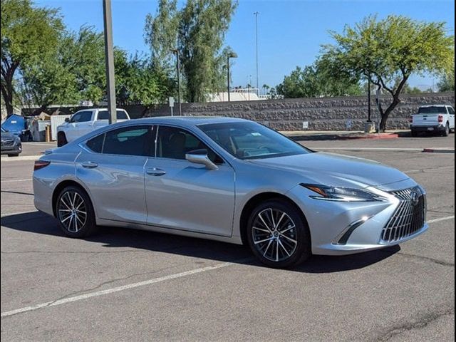 2025 Lexus ES 300h