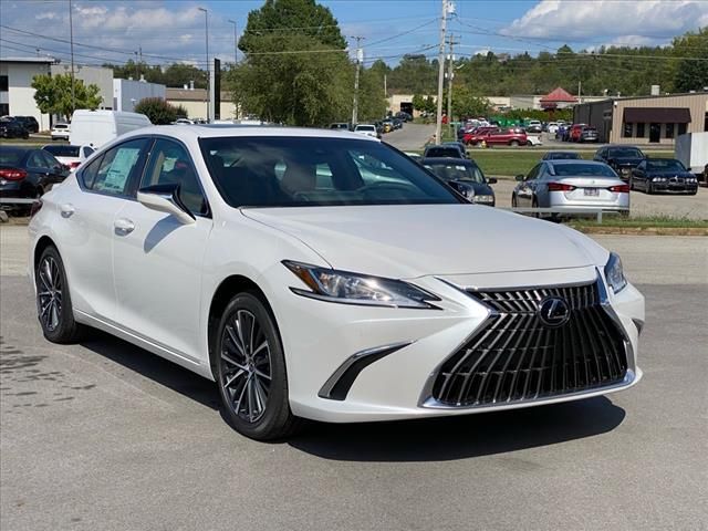 2025 Lexus ES 300h