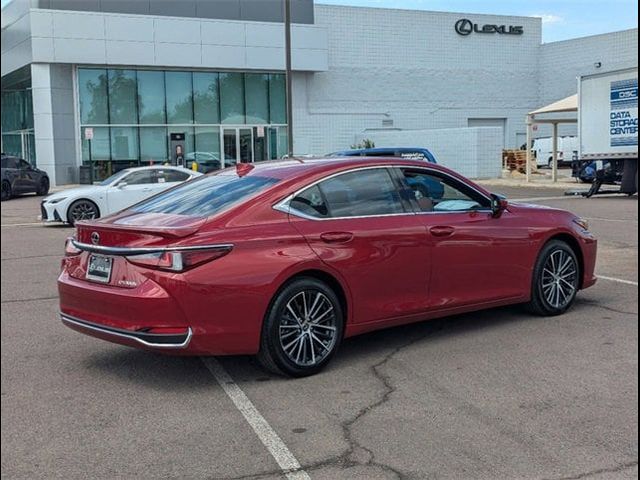 2025 Lexus ES 300h