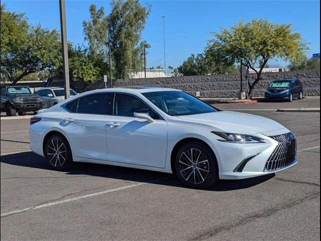 2025 Lexus ES 300h