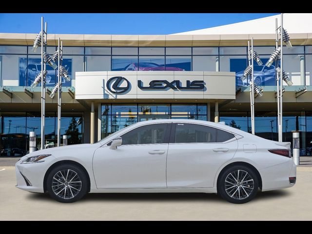 2025 Lexus ES 300h