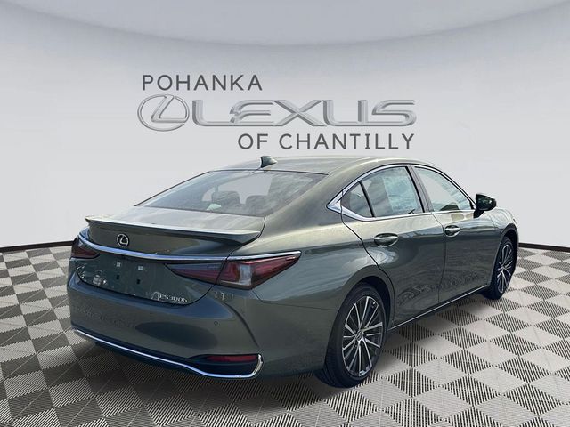 2025 Lexus ES 300h