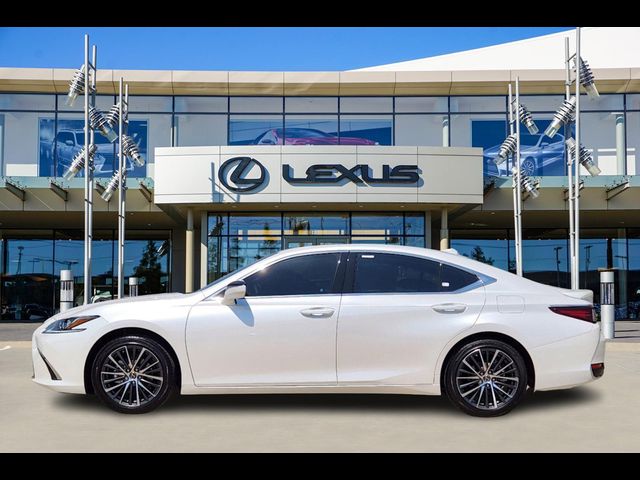 2025 Lexus ES 300h