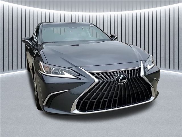 2025 Lexus ES 300h Luxury