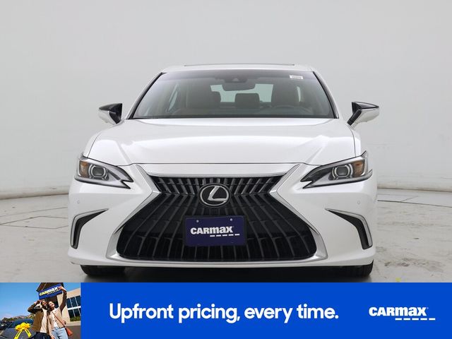 2025 Lexus ES 300h Luxury