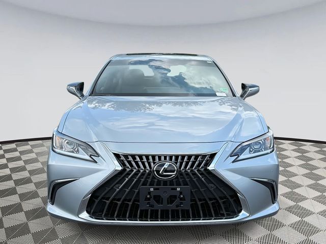 2025 Lexus ES 300h