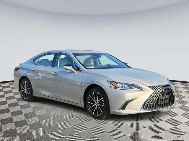 2025 Lexus ES 300h