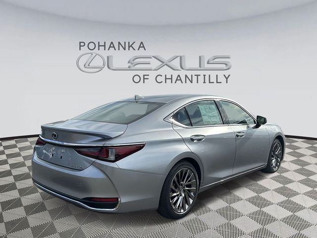 2025 Lexus ES 300h Ultra Luxury