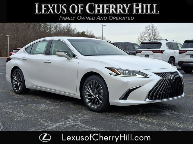 2025 Lexus ES 300h Luxury