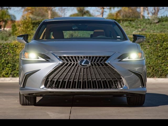 2025 Lexus ES 350