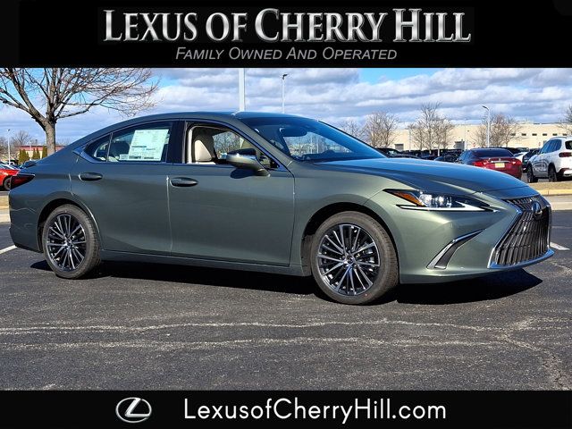 2025 Lexus ES 350