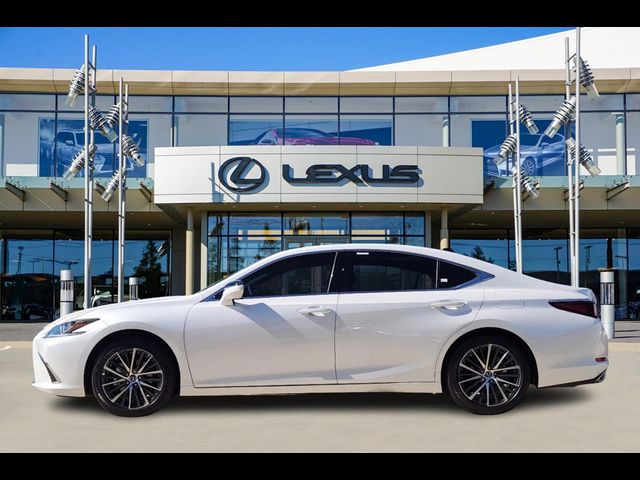 2025 Lexus ES 350