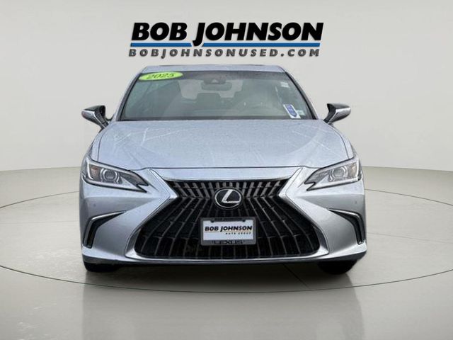 2025 Lexus ES 350