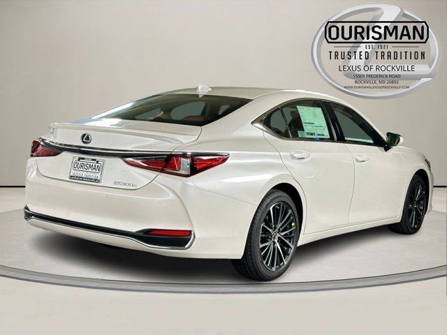 2025 Lexus ES 300h