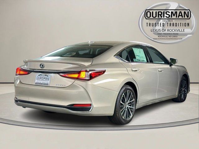 2025 Lexus ES 300h