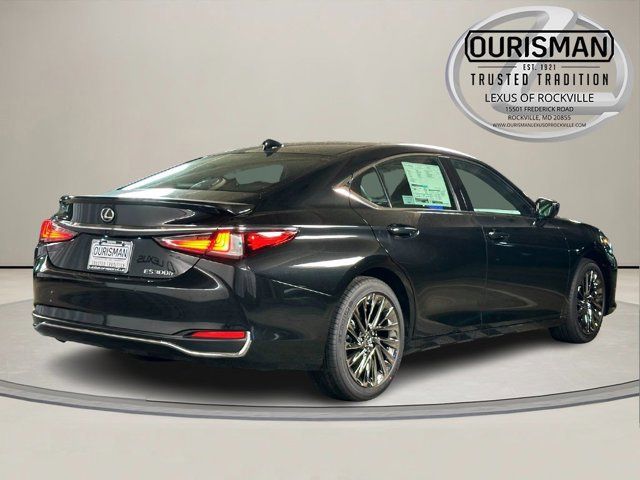 2025 Lexus ES 300h Luxury