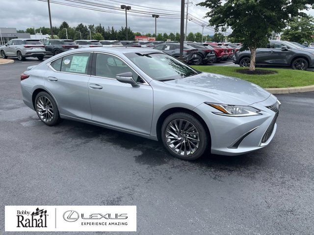 2025 Lexus ES 300h Luxury