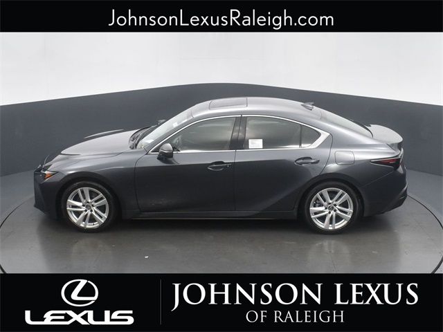 2025 Lexus IS 300