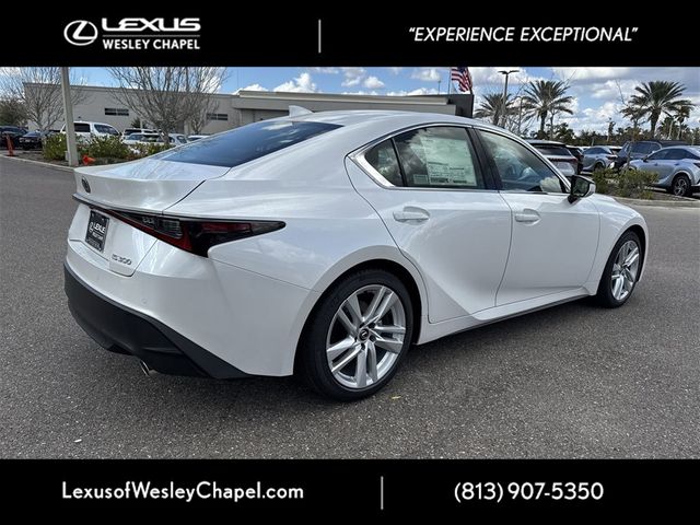 2025 Lexus IS 300