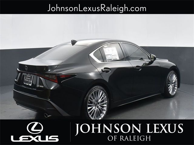 2025 Lexus IS 300