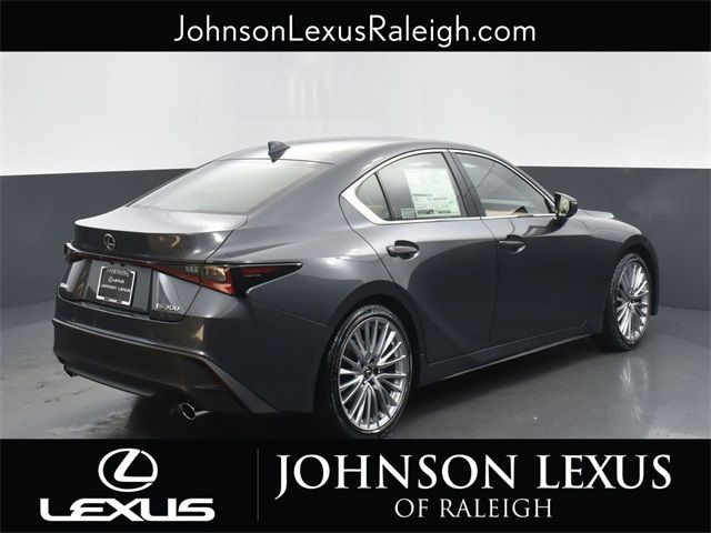 2025 Lexus IS 300