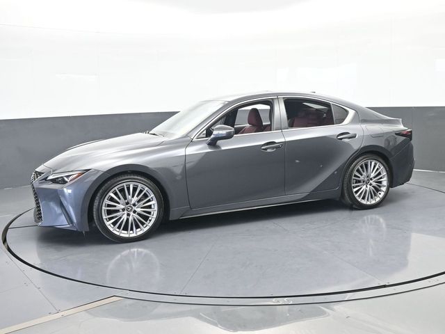 2025 Lexus IS 300